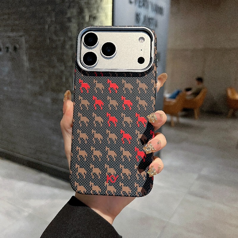 Creative Carbon Fiber Texture  - огляд і ціна Apple Iphone 15