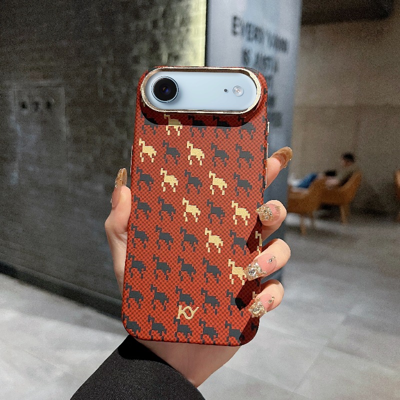 Creative Carbon Fiber Texture  - огляд і ціна Apple Iphone 15